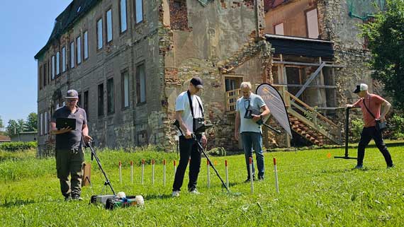 Real-World Testing: Scans with OKM Detectors on Historical Site